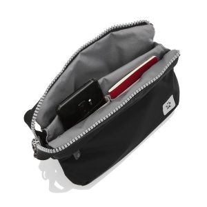 crumpler hip bag